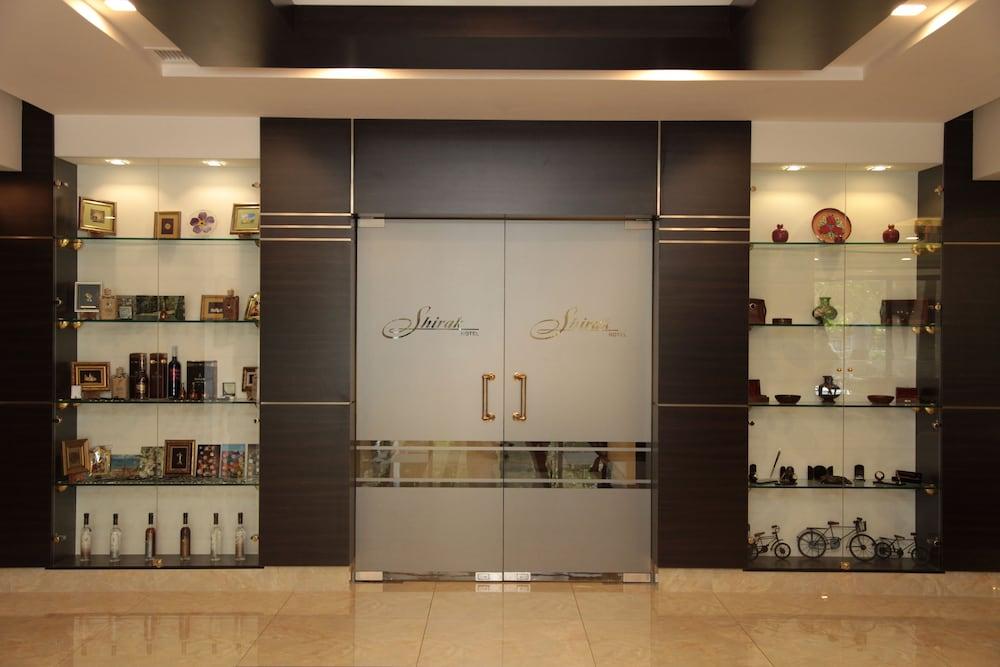 Shirak Hotel Erévan Extérieur photo