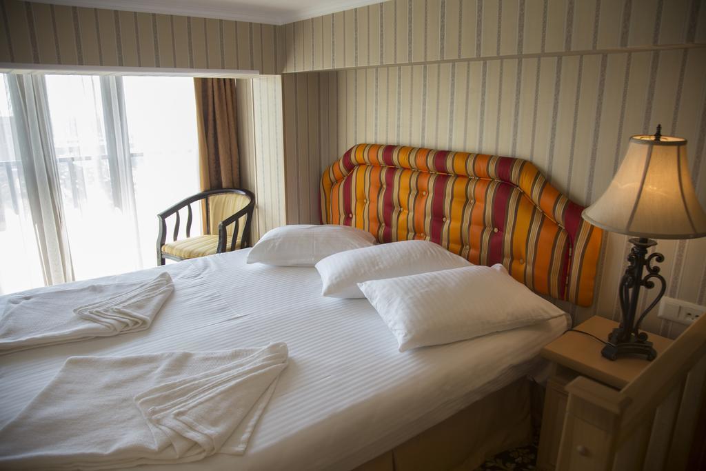 Shirak Hotel Erévan Extérieur photo