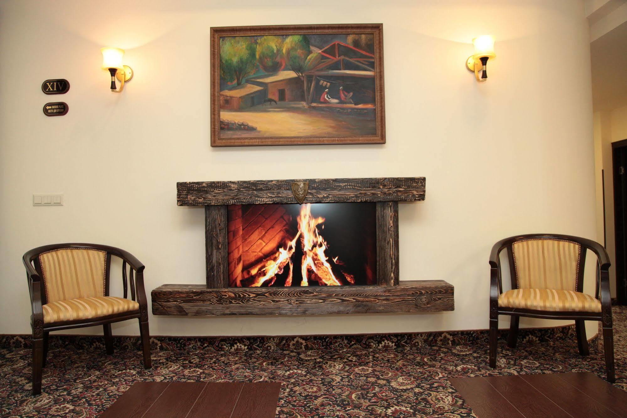 Shirak Hotel Erévan Extérieur photo